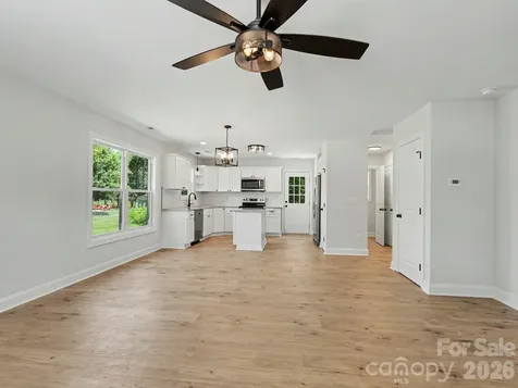 139 Donna Lane Statesville NC 28625