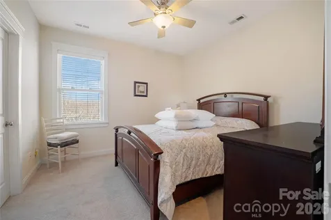 172 Water Oak Drive Mooresville NC 28117