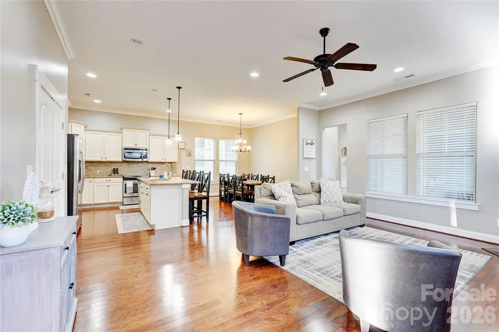 3246 Kelsey Plaza Kannapolis NC 28081