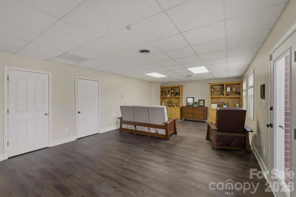 46 Mariners Point Lane Hickory NC 28601
