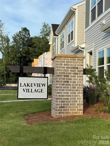 5114 Orchardview Way Charlotte NC 28216