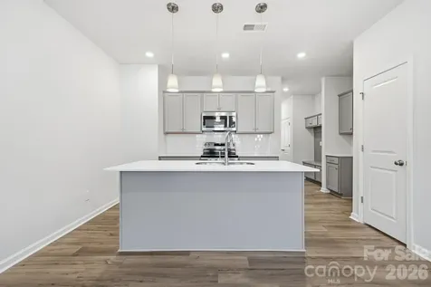 5114 Orchardview Way Charlotte NC 28216