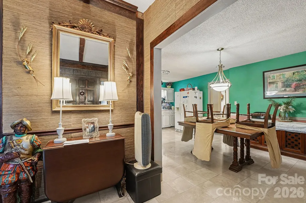 4206 Tipperary Place Charlotte NC 28215