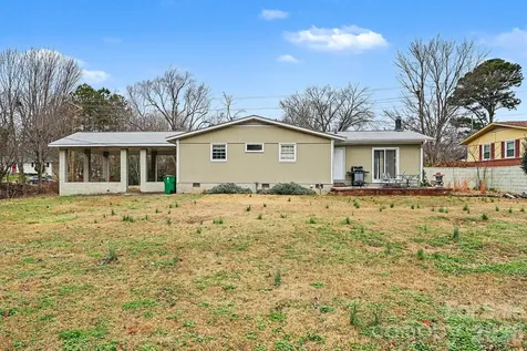 4206 Tipperary Place Charlotte NC 28215