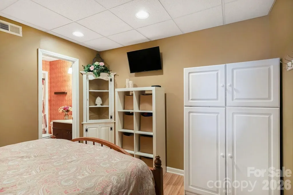 103 Oriole Road New London NC 28127