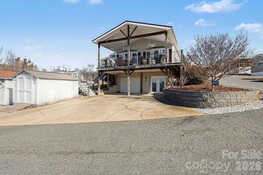 103 Oriole Road New London NC 28127