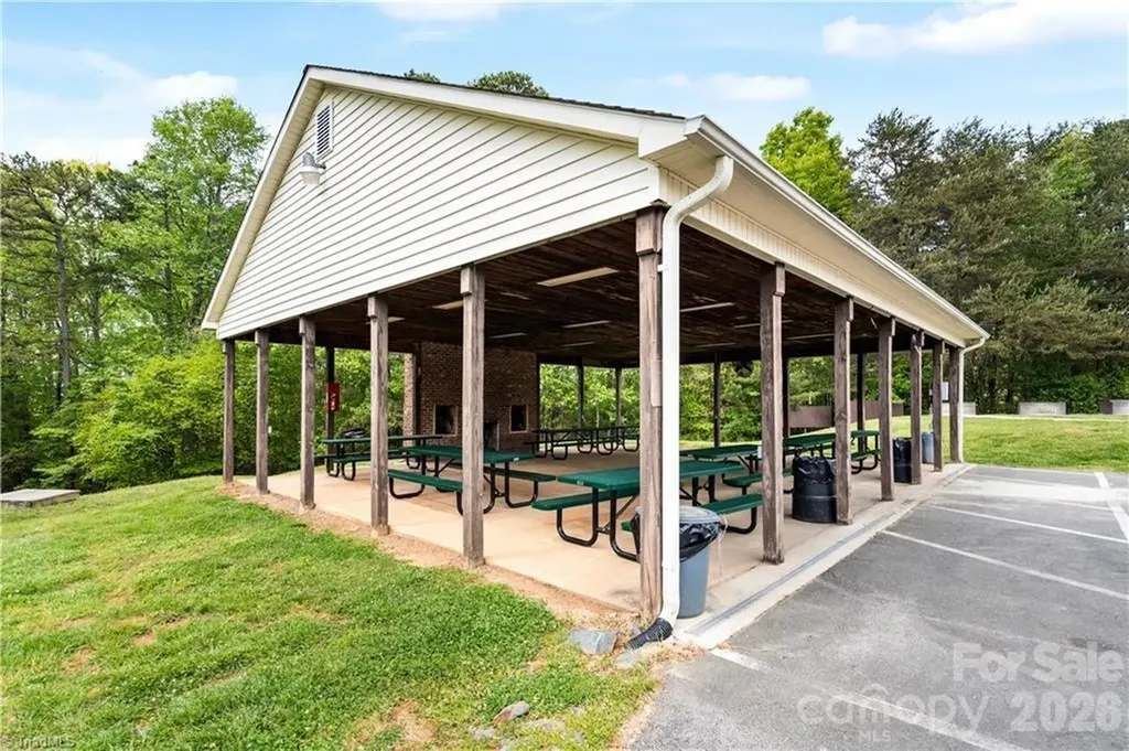 103 Oriole Road New London NC 28127