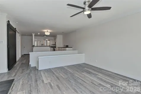 7332 Lakefront Drive Charlotte NC 28278