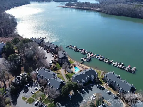 7332 Lakefront Drive Charlotte NC 28278