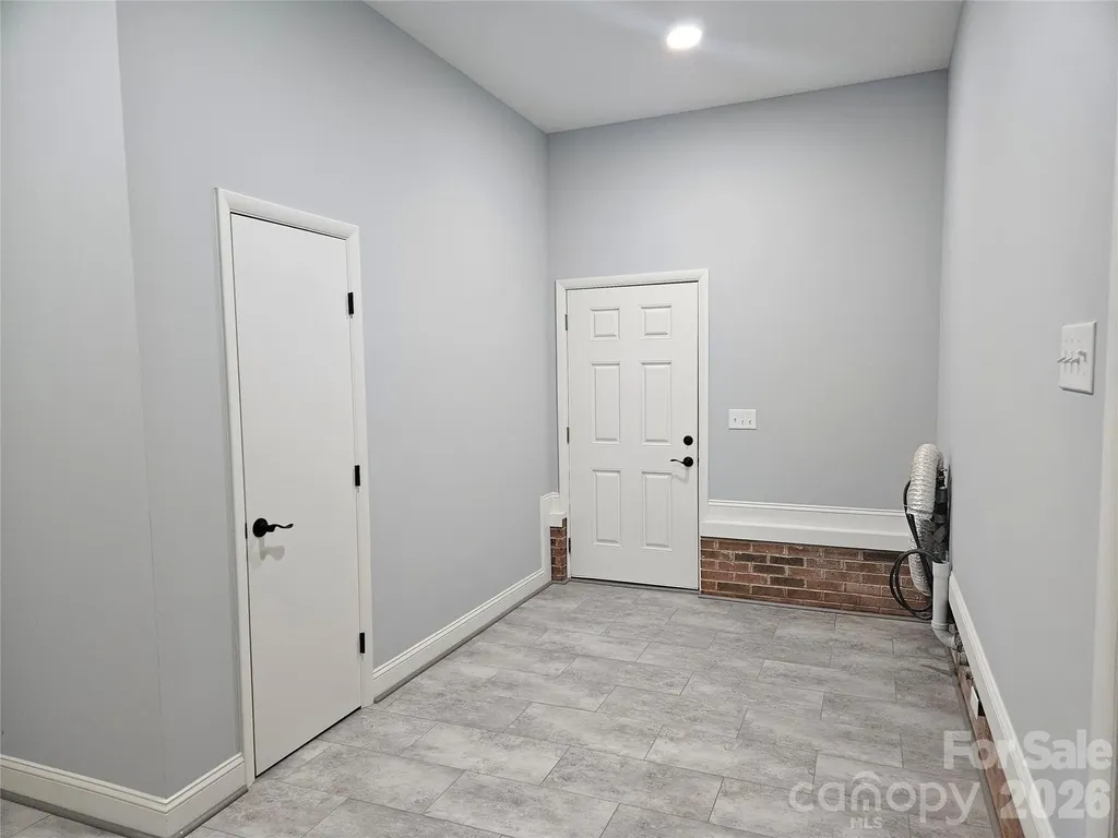 506 Settlement Drive Midland NC 28107