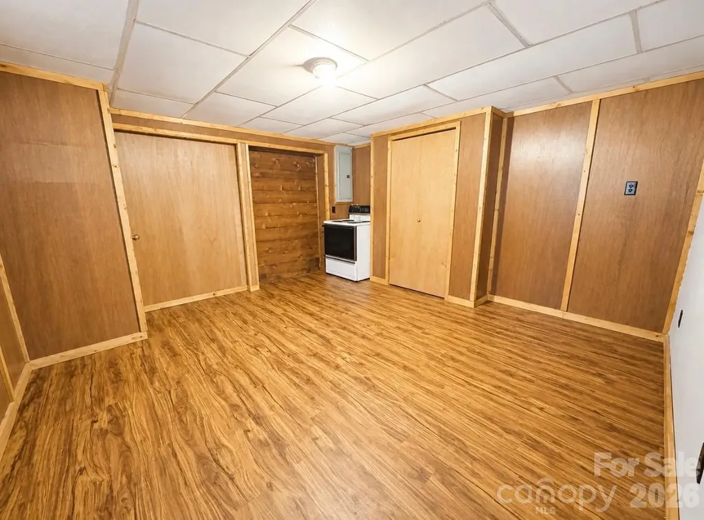 3253 Us 70 Highway W Marion NC 28752