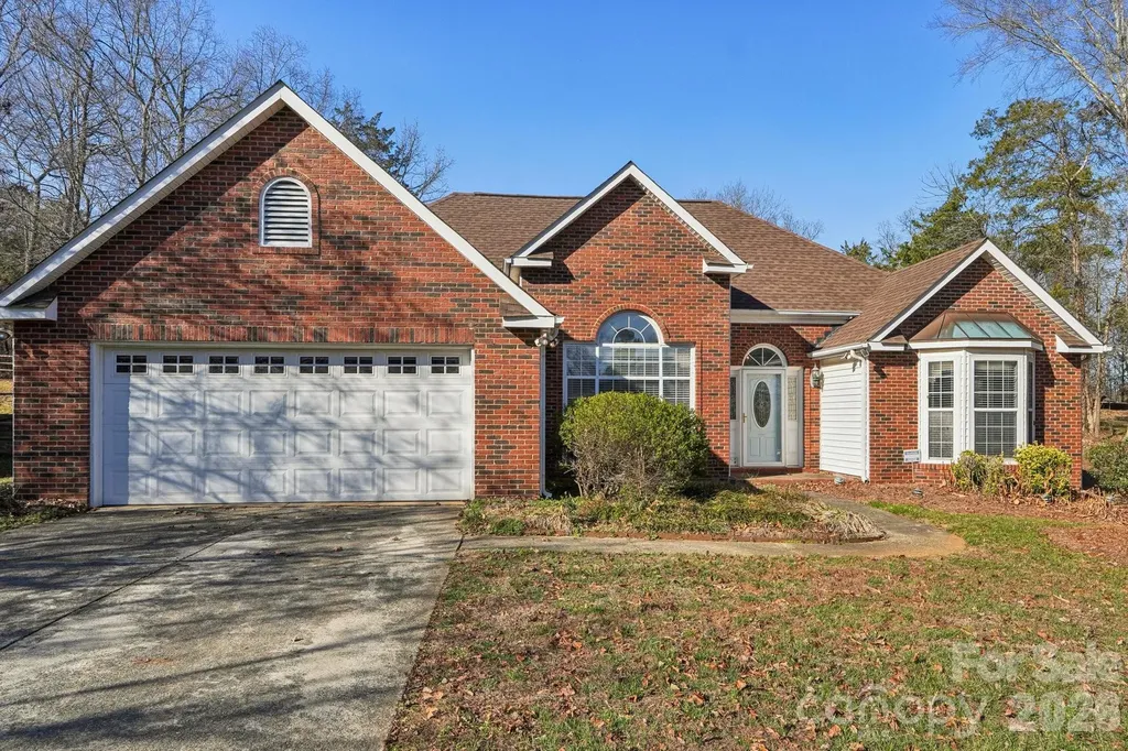 12408 Sandringham Place Charlotte NC 28262