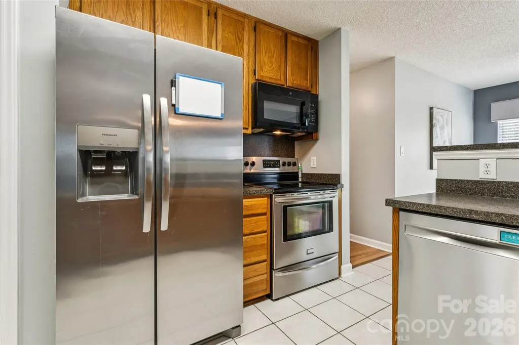 12408 Sandringham Place Charlotte NC 28262