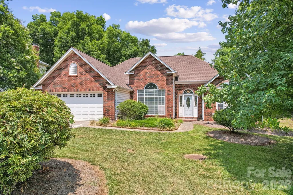12408 Sandringham Place Charlotte NC 28262