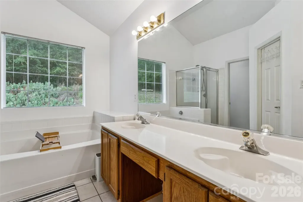 12408 Sandringham Place Charlotte NC 28262