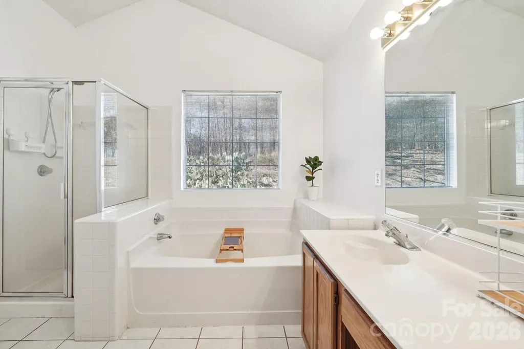 12408 Sandringham Place Charlotte NC 28262