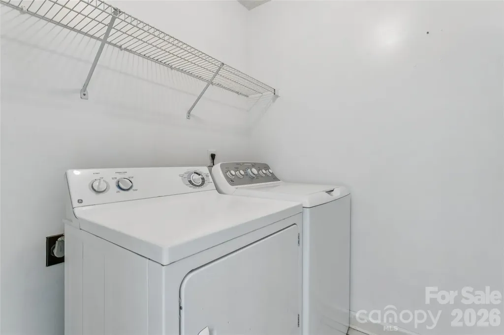 12408 Sandringham Place Charlotte NC 28262