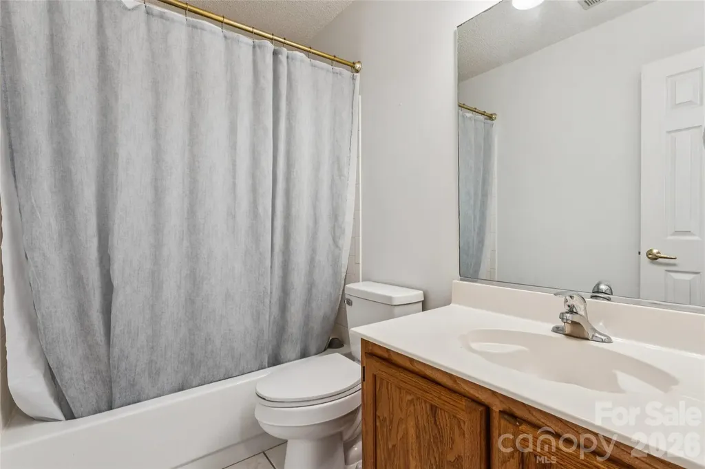 12408 Sandringham Place Charlotte NC 28262