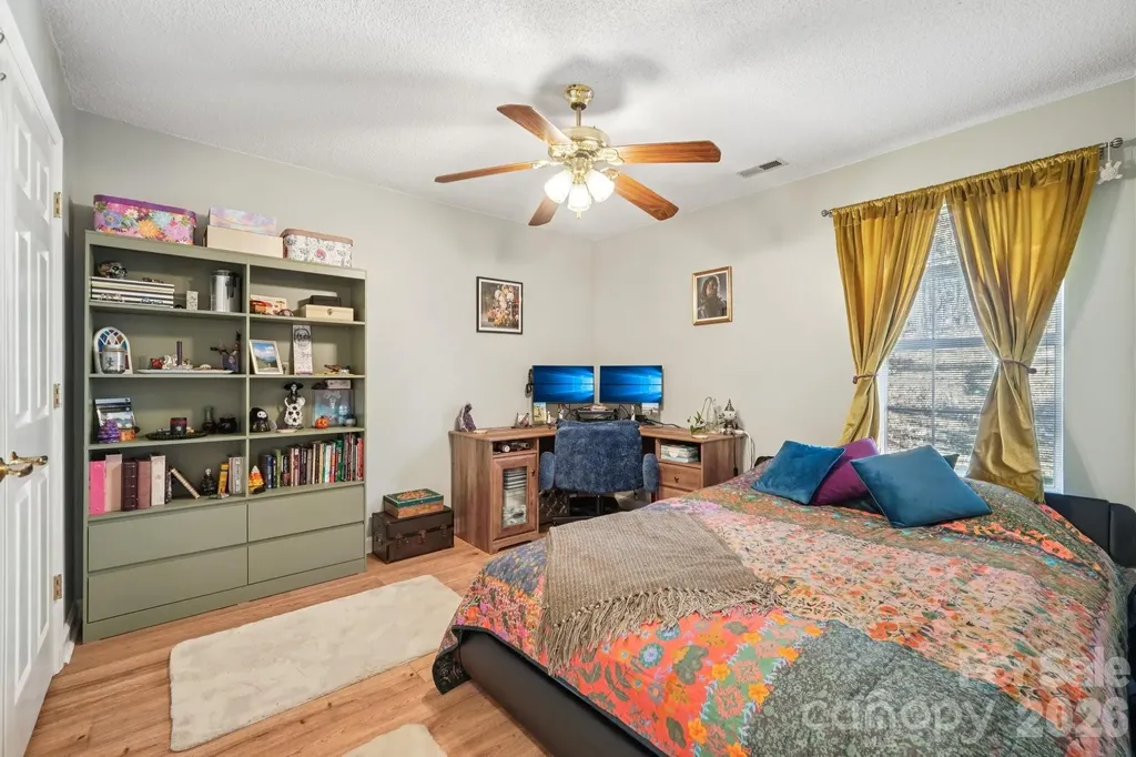 12408 Sandringham Place Charlotte NC 28262