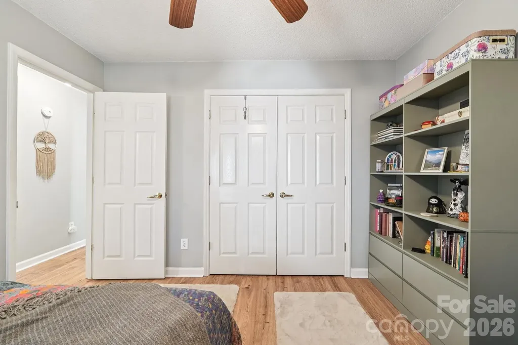 12408 Sandringham Place Charlotte NC 28262