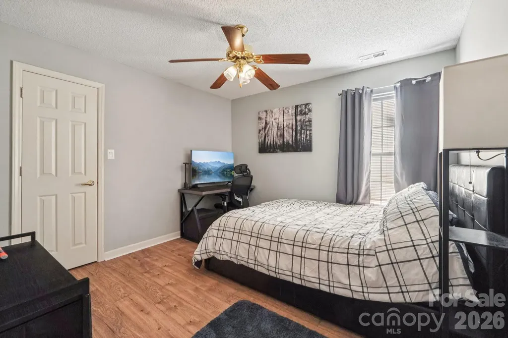 12408 Sandringham Place Charlotte NC 28262