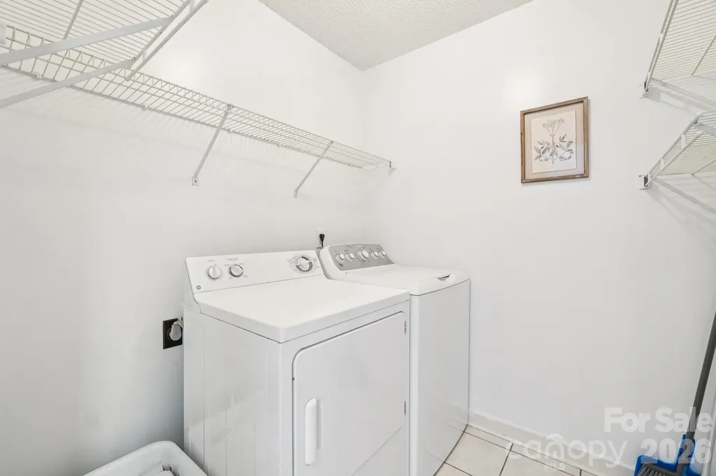 12408 Sandringham Place Charlotte NC 28262