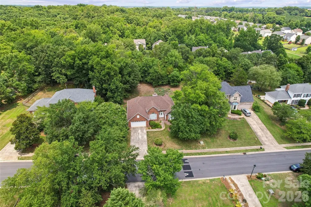 12408 Sandringham Place Charlotte NC 28262