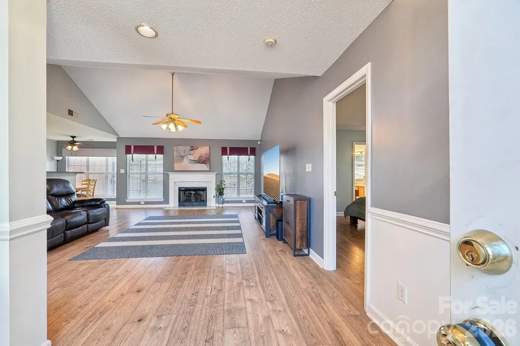 12408 Sandringham Place Charlotte NC 28262