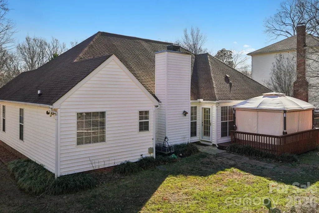 12408 Sandringham Place Charlotte NC 28262
