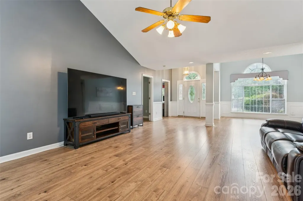 12408 Sandringham Place Charlotte NC 28262