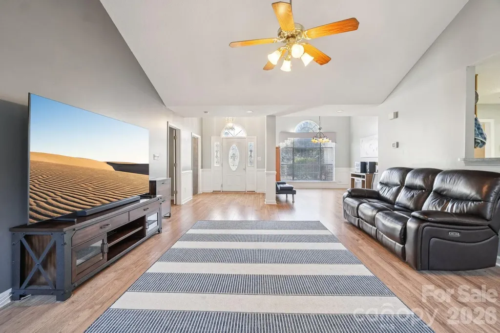 12408 Sandringham Place Charlotte NC 28262