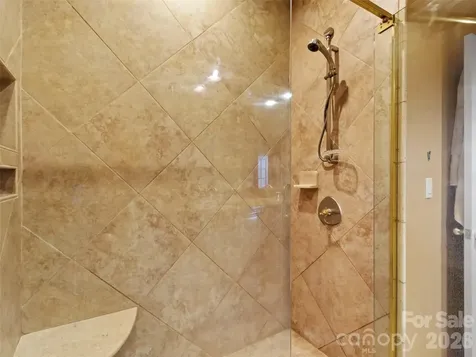 80 Stoney Falls Loop Burnsville NC 28714