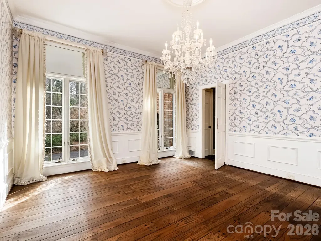 2750 Loch Lane Charlotte NC 28226