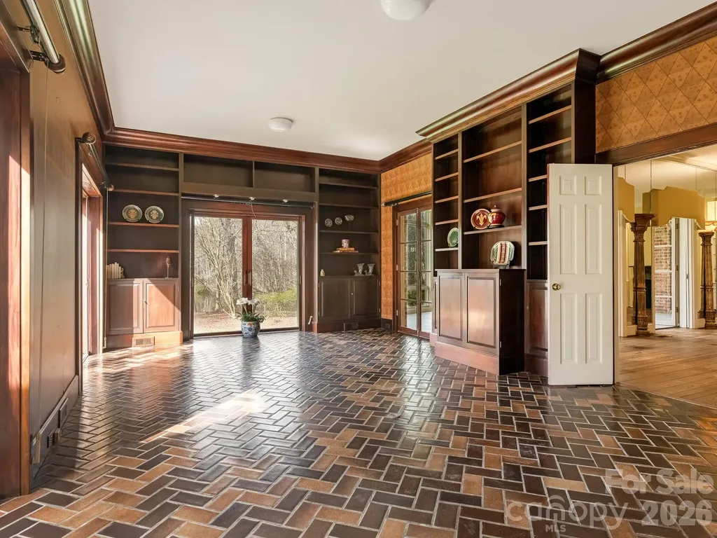 2750 Loch Lane Charlotte NC 28226