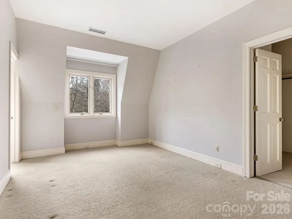 2750 Loch Lane Charlotte NC 28226