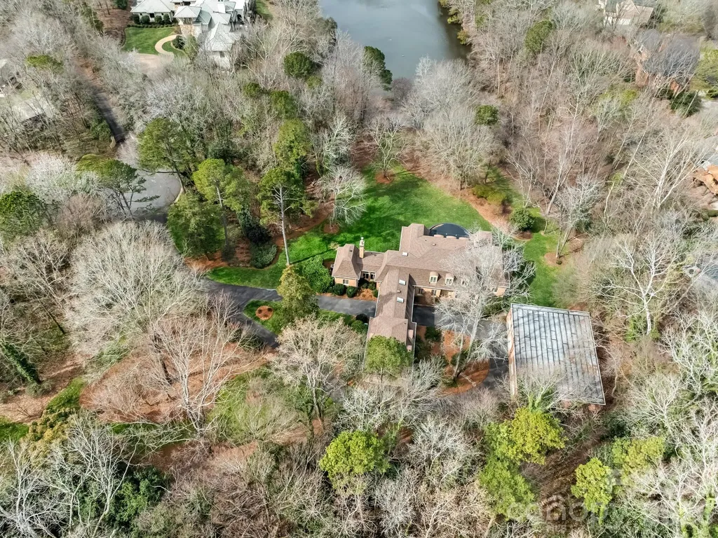 2750 Loch Lane Charlotte NC 28226