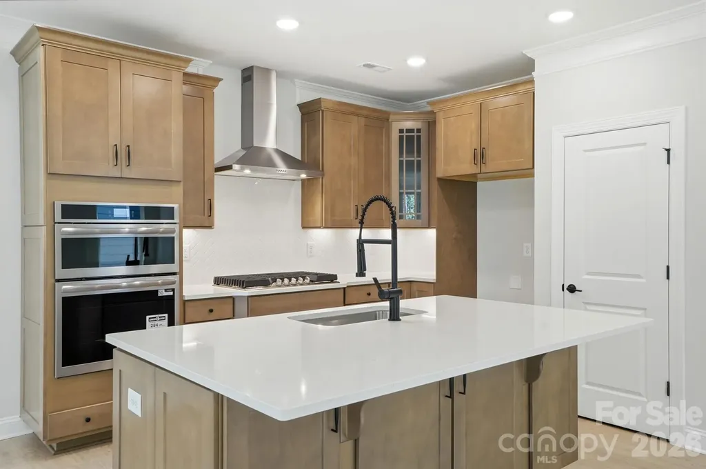 13115 Foxberry Road Charlotte NC 28213