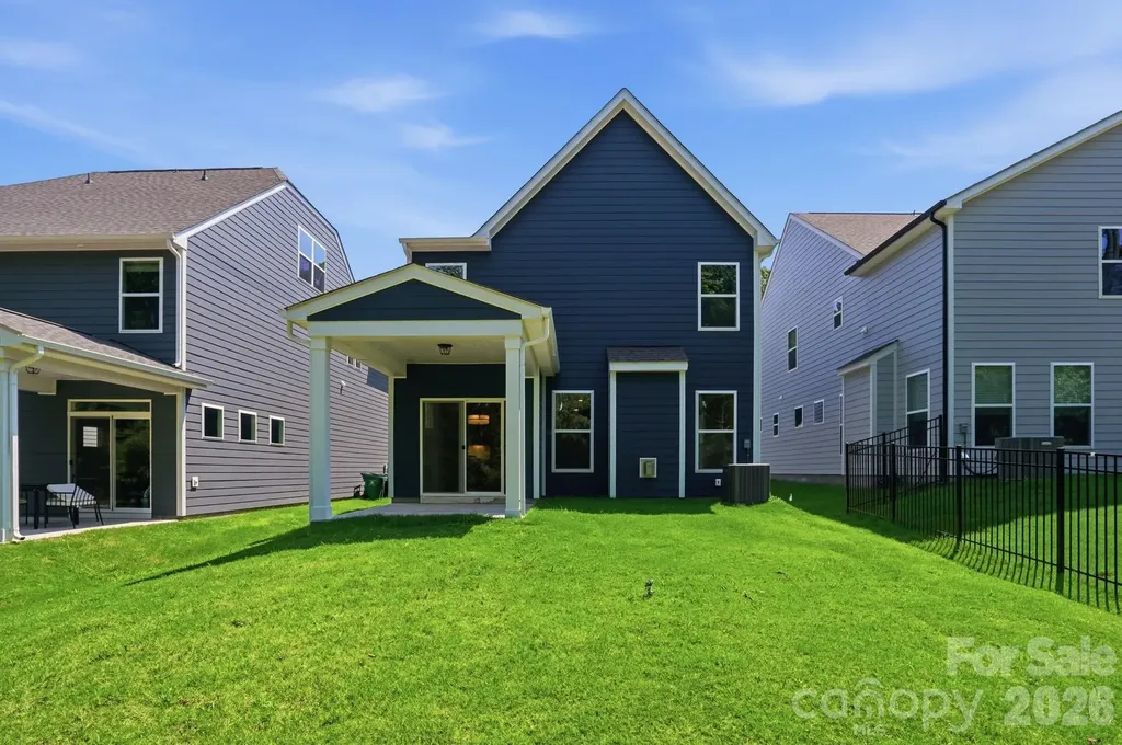 13115 Foxberry Road Charlotte NC 28213