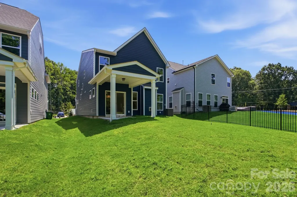 13115 Foxberry Road Charlotte NC 28213