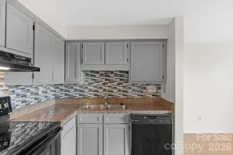 7530 Pebblestone Drive Charlotte NC 28212