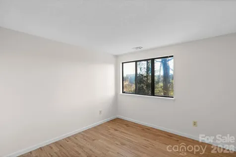 7530 Pebblestone Drive Charlotte NC 28212