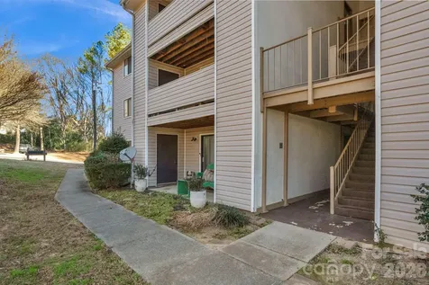 7530 Pebblestone Drive Charlotte NC 28212