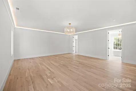 1607 Tippah Park Court Charlotte NC 28205