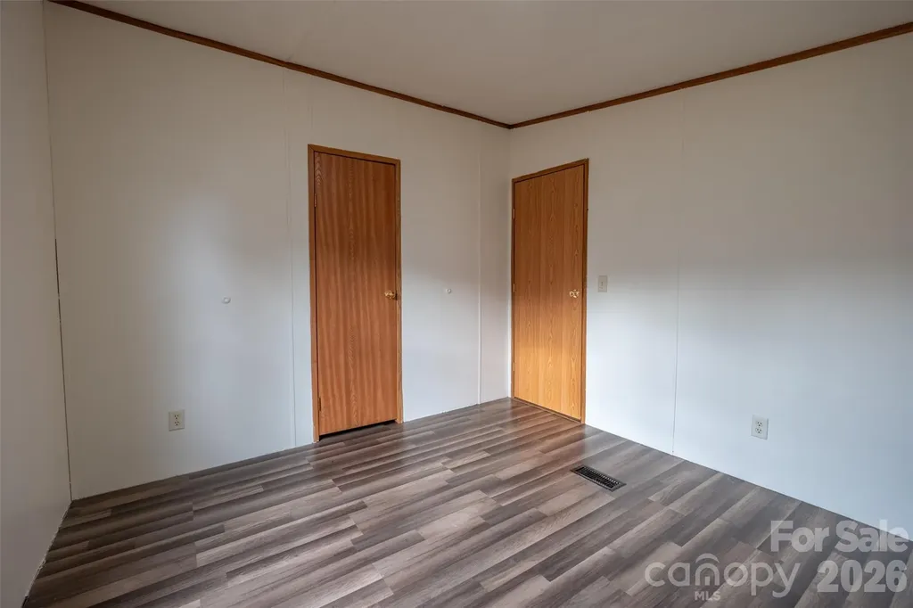 1305 Thunder Run Road Boonville NC 27011
