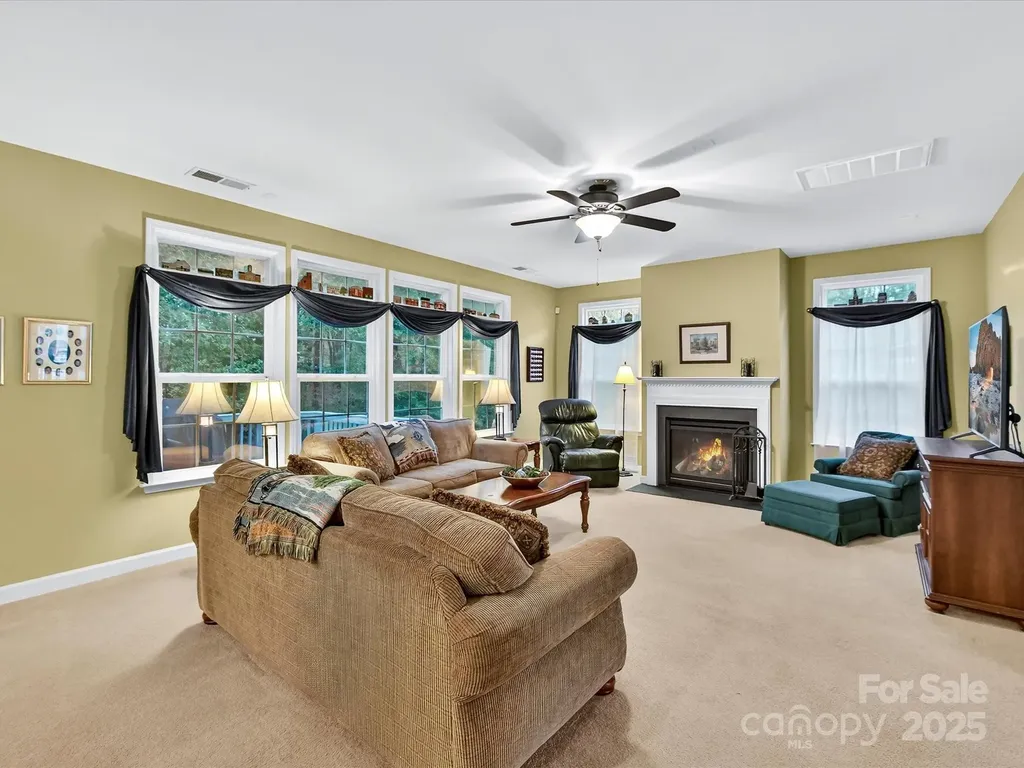 8004 Penman Springs Drive Waxhaw NC 28173