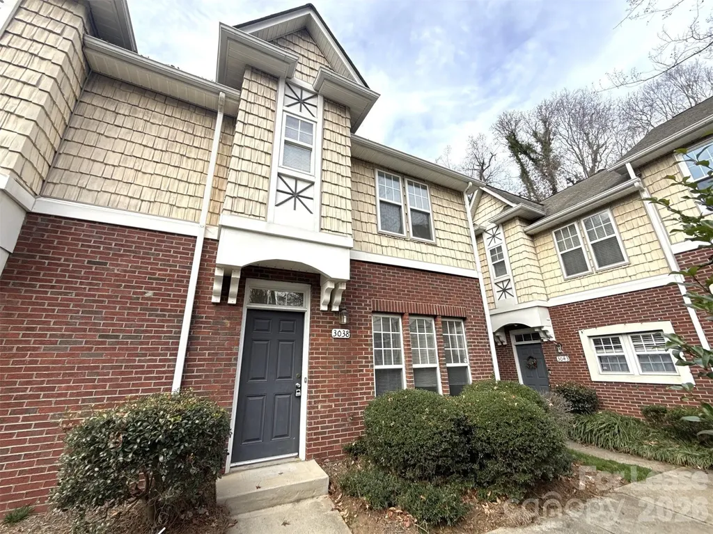 3038 Uxbridge Woods Court Charlotte NC 28205