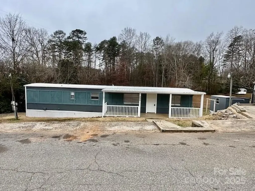 350 39th Street Place SW Hickory NC 28602