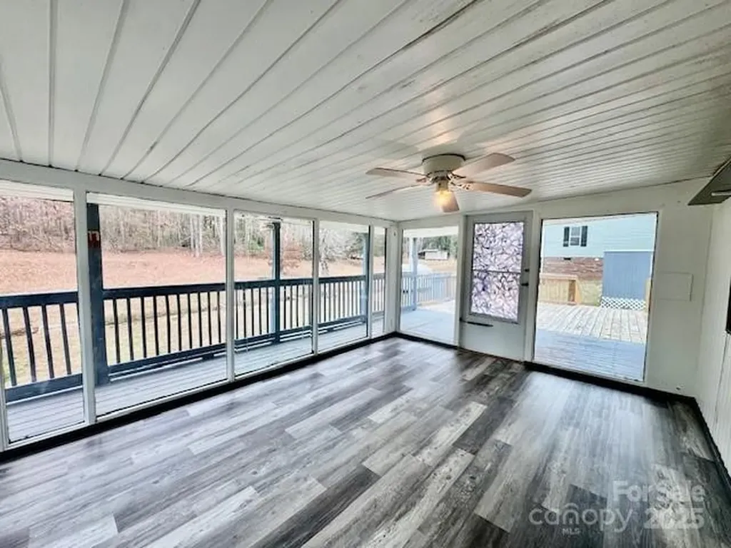350 39th Street Place SW Hickory NC 28602