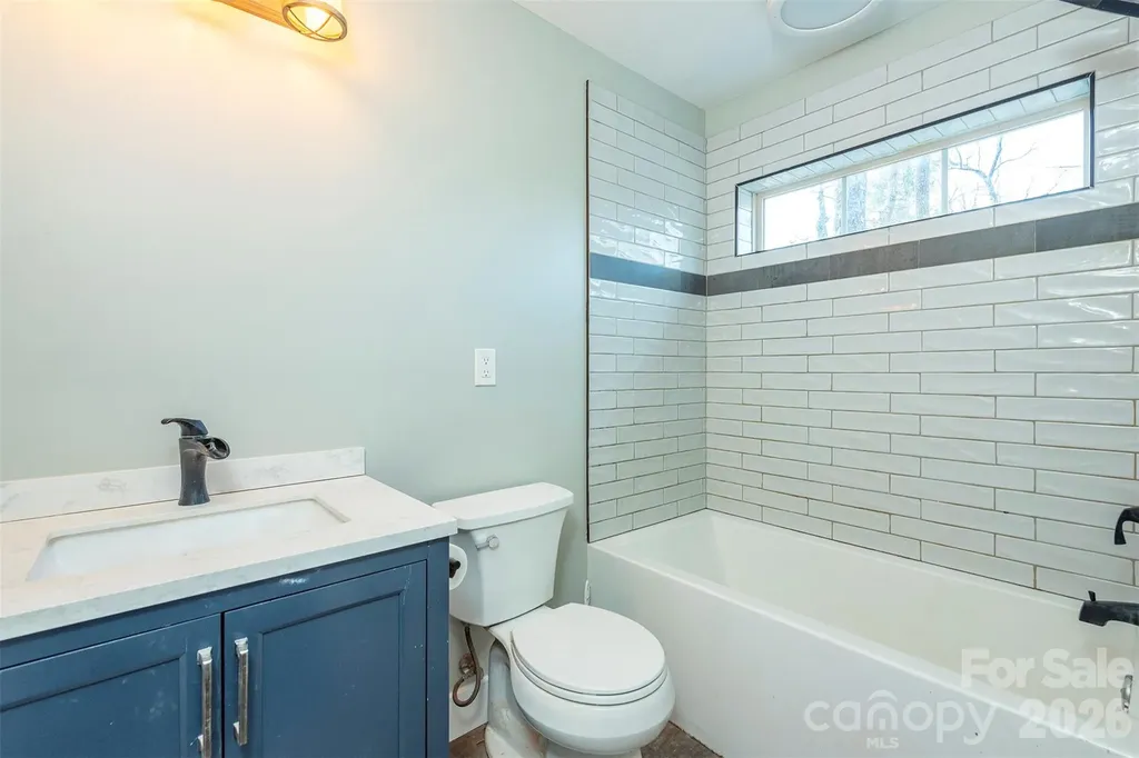 115 Bartram Way Black Mountain NC 28711