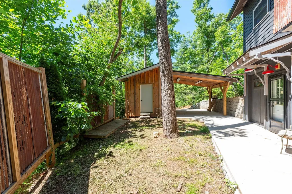 115 Bartram Way Black Mountain NC 28711